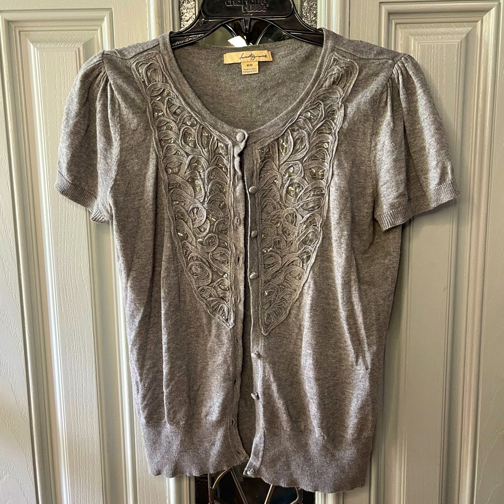 Twenty One size M Women’s Sweater